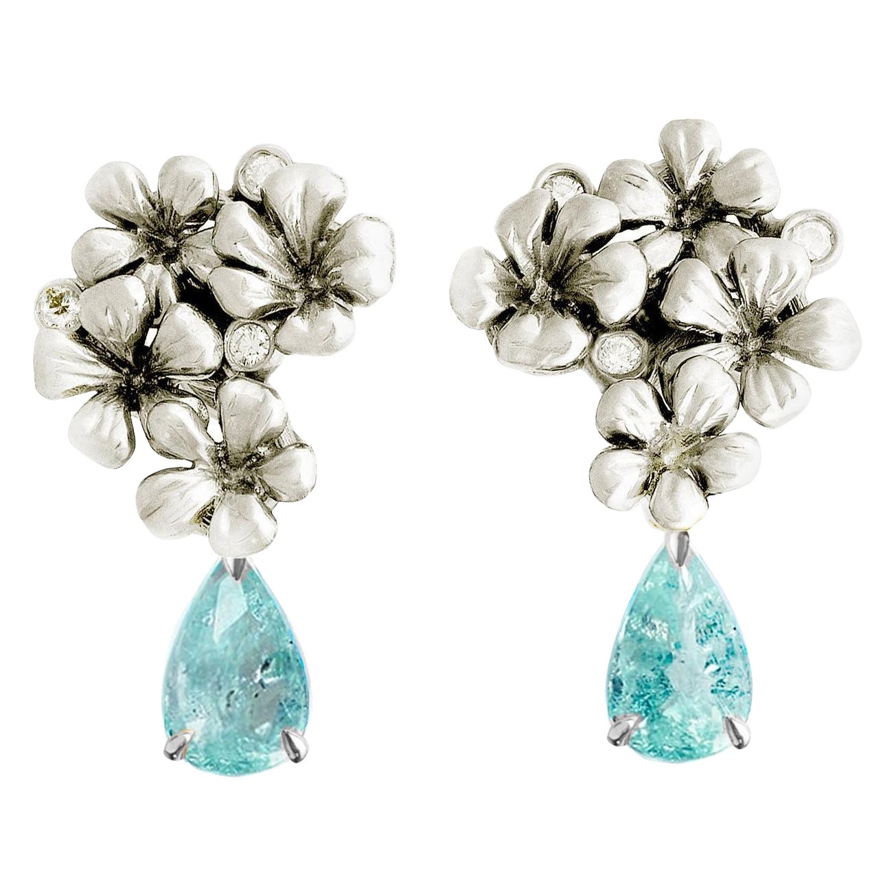 White Gold Stud Earrings with Diamonds and Paraiba Tourmalines