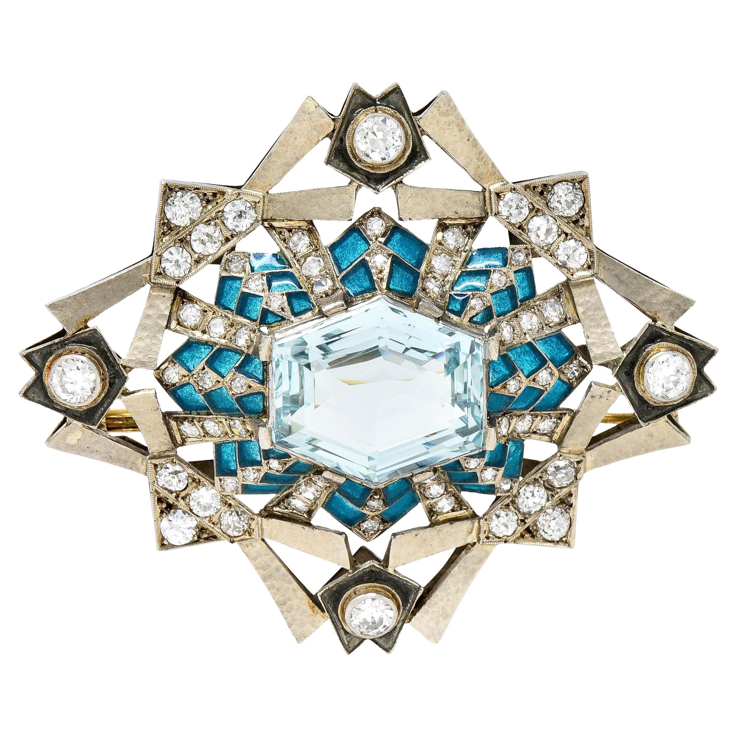 Art Deco 16.90 Carat Aquamarine Diamond Plique-A-Jour 14 Karat White Gold Brooch For Sale