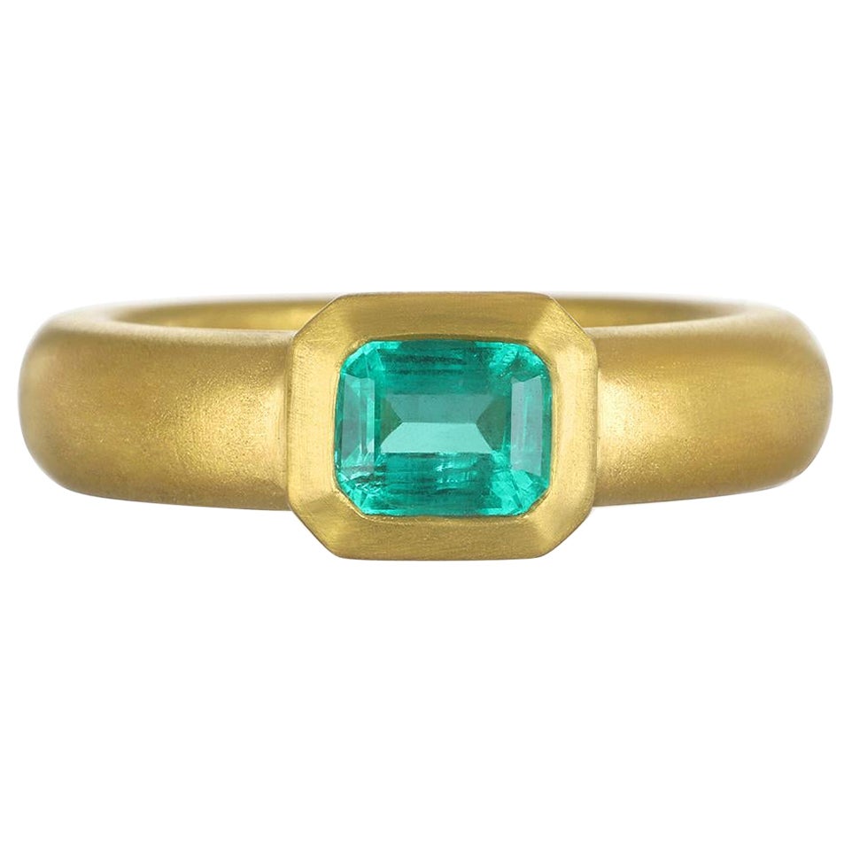Faye Kim 22 Karat Gold Colombian Emerald Bezel Ring