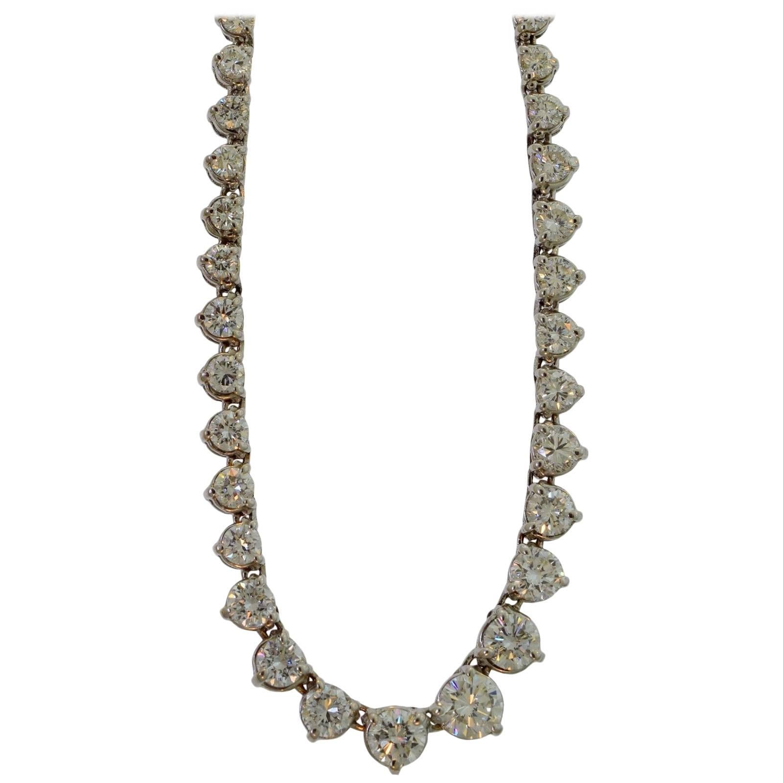 Brilliant and Magnificent Diamond Gold Graduated Tennis Necklace at 1stDibs
