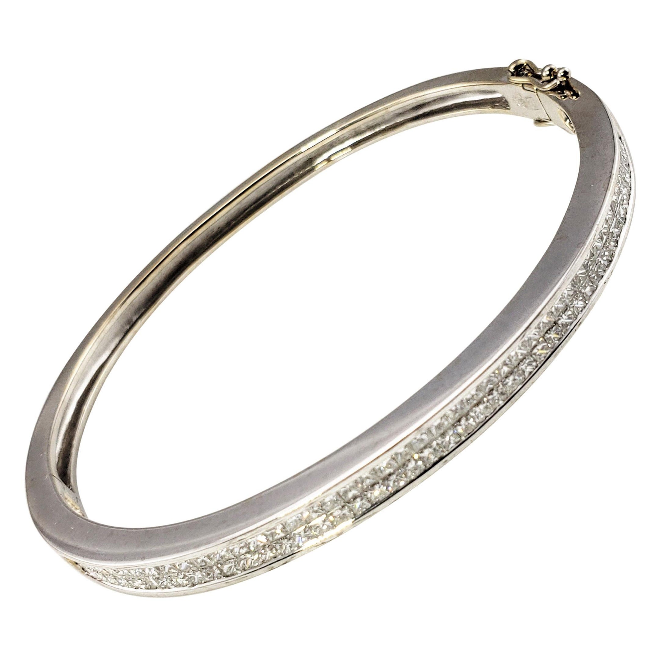 18 Karat White Gold Princess Cut Diamond Bangle Bracelet For Sale