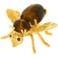 Herbert Rosenthal Tiger's Eye Gold Bee Brooch 1