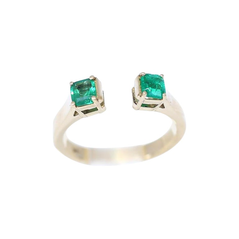 Emerald Square Cut Invisible 18K Yellow Gold Ring Horseshoe, 2000