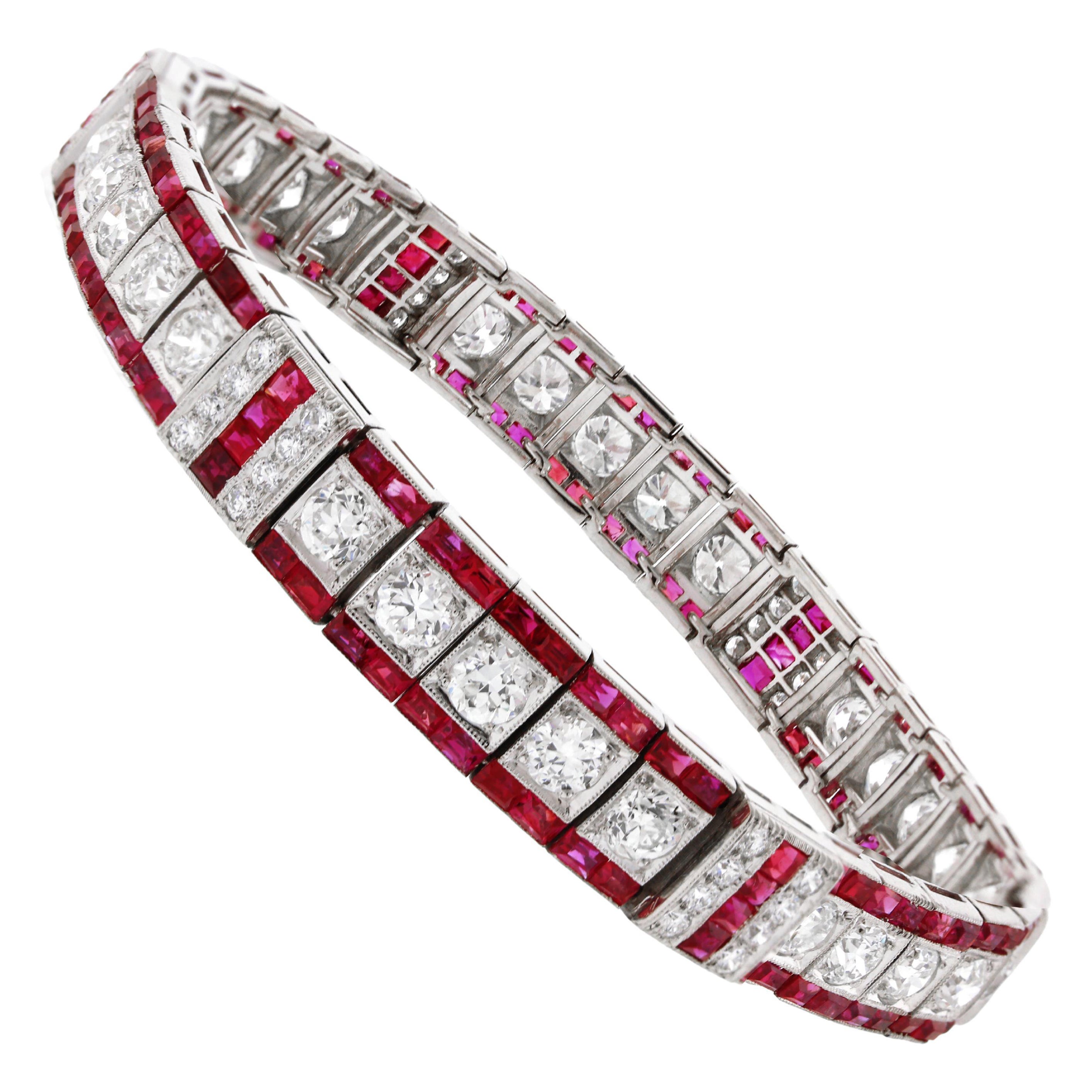 Tiffany & Co. Bracelet Art déco de Birmanie non chauffé avec rubis et diamants