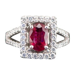 18 Karat White Gold Oval 1.58 Carat Ruby and Diamond Ring with GIA Certificate