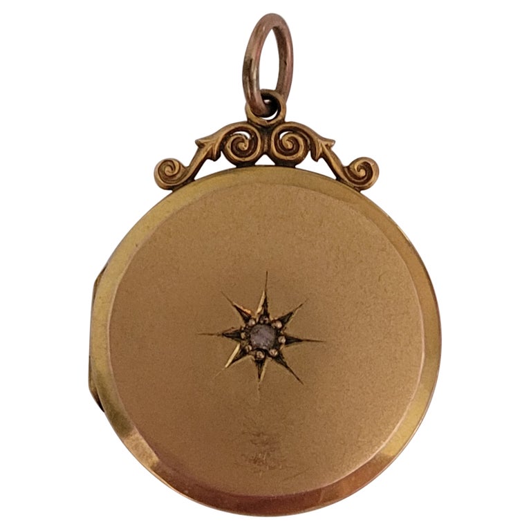 Edwardian Gold Back and Front Photo Diamond Locket Pendant For Sale at