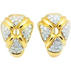 Chaumet Paris 1.50 Carats of Diamonds Set in 18KT Yellow Gold Clip On Earrings