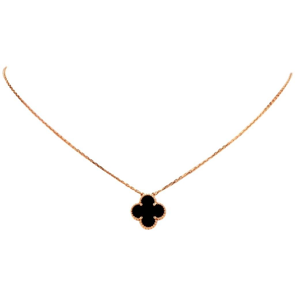 Van Cleef & Arpels Alhambra Onyx Gold Clover Pendant Necklace 