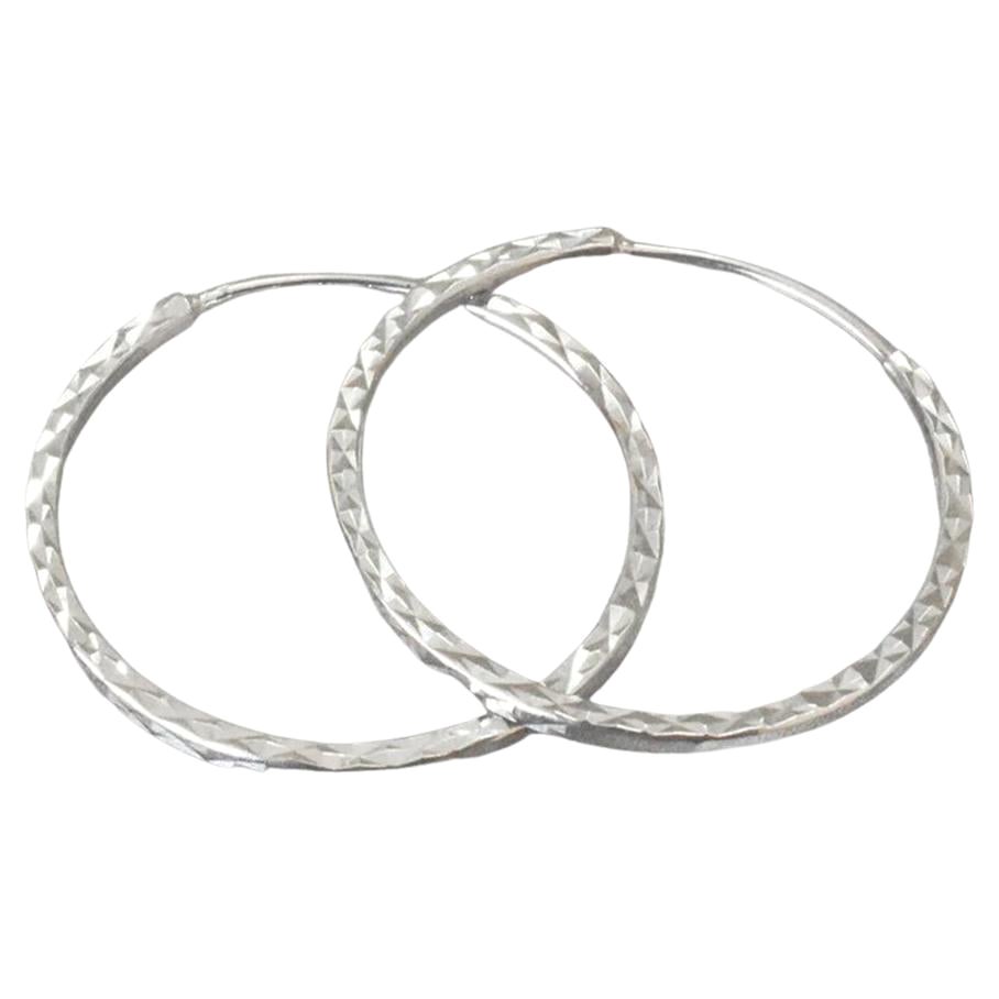 18k White Gold Hoop Earrings Diamond Cut Textured Hoop Lightweight Hoop Earrings For Sale