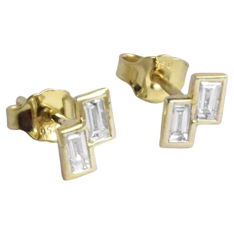 18k Solid Gold Bezel Set Baguette Diamond Earrings Duo Baguette Stud For Sale