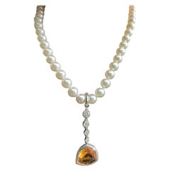 Südseeperlen-Halskette und Diamant- Citrin-Perlenanhänger aus 18 Karat Weißgold
