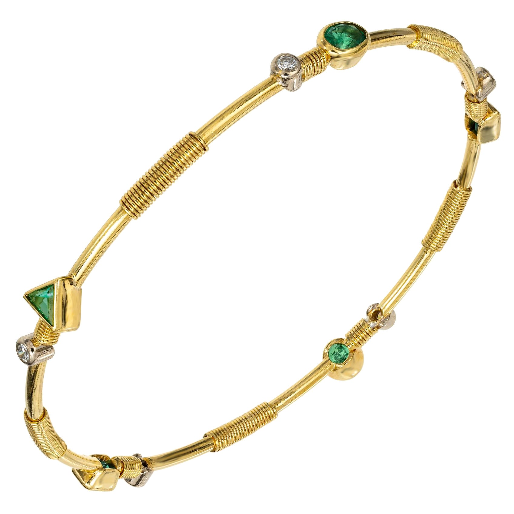 Artisanal Emerald Diamond Yellow Gold Bangle Bracelet  For Sale