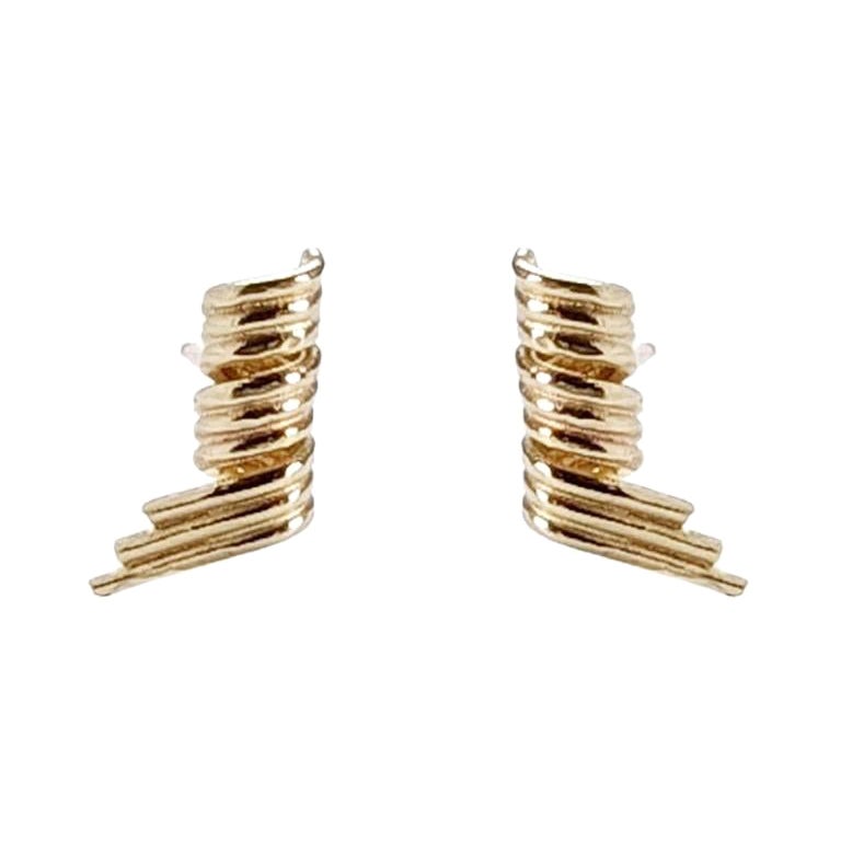 14K Gold Spiral Bar Stud Earring For Sale