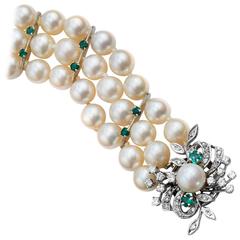 Vintage Akoya Pearl Bracelet with Emerald and Diamond Clasp