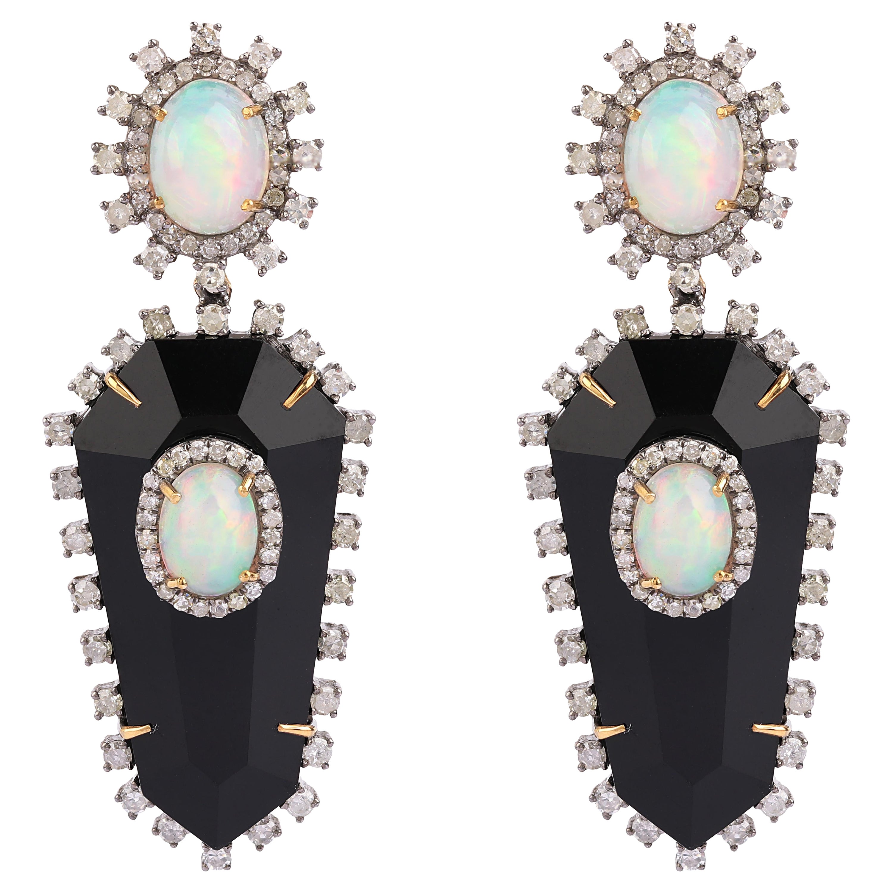 Boucles d'oreilles pendantes de style moderne en diamants, opales et onyx noirs de 24,64 carats