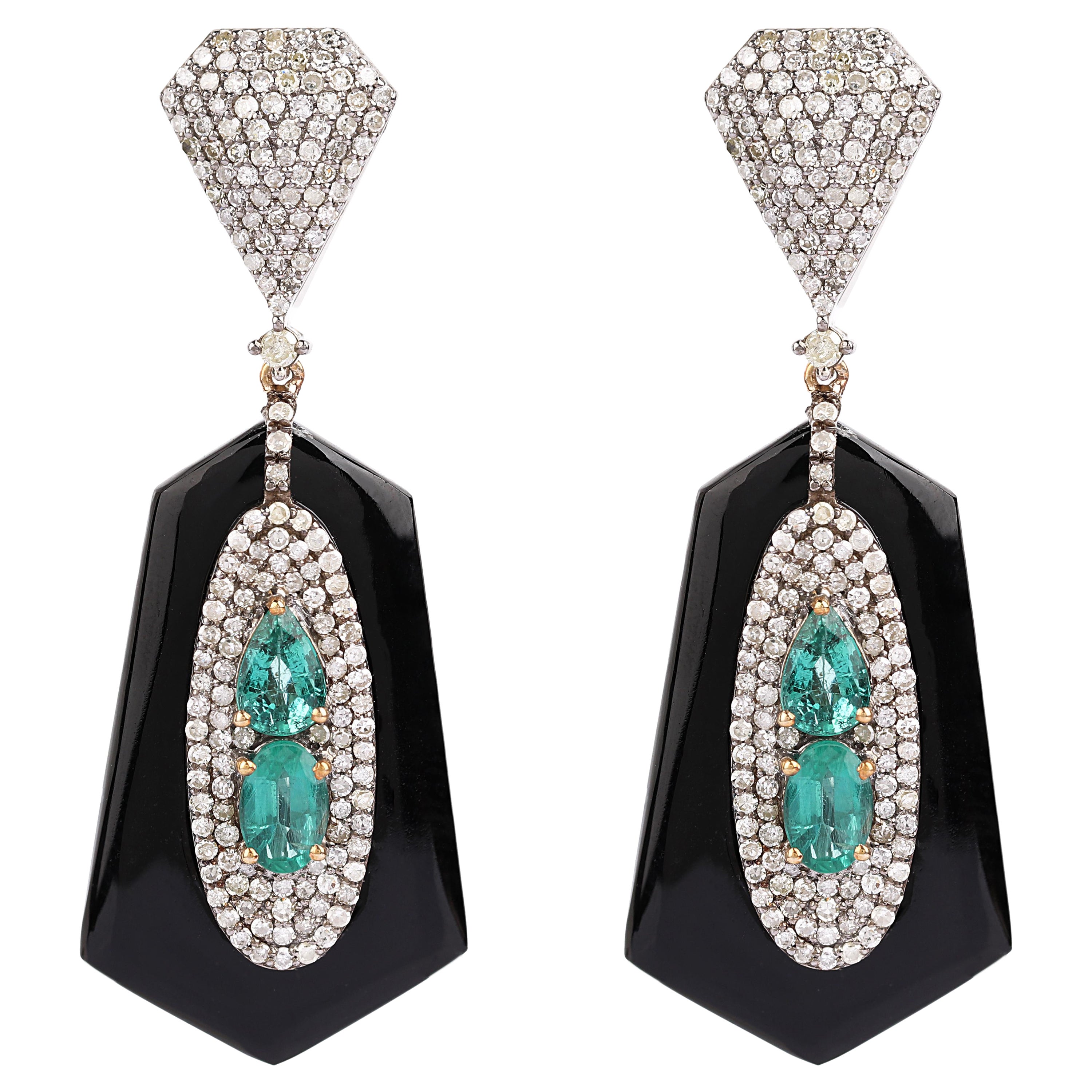 18.00 Carats Diamond, Emerald, and Black Onyx Drop Earrings in Art-Deco Style For Sale