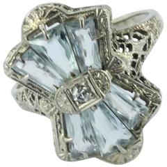 Antique Art Deco Aquamarine Diamond Gold Fan Ring