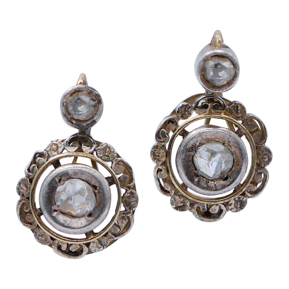 Diamonds, Yellow Gold and Silver Retrò Earrings For Sale
