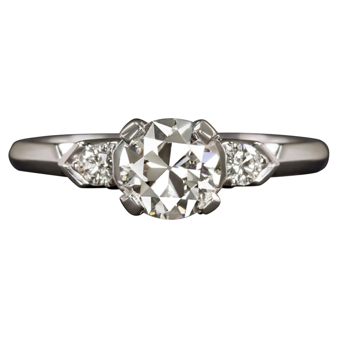 Old European Cut  Solitaire 18 Carats White Gold Ring, 1920