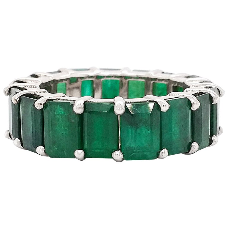 12.10ct Natural Emerald Eternity ring For Sale