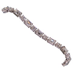 Bracelet fait main en or blanc 18 carats avec diamants fins taille émeraude/ princesse de 9,84 carats
