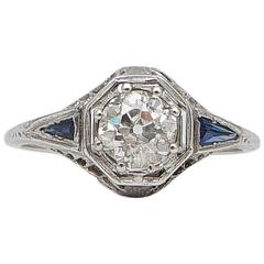Art Deco 1.15 Carat Diamond French Cut Sapphire Gold Filigree Engagement Ring