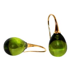 Boucles d'oreilles en goutte en or jaune et quartz olive 18 carats