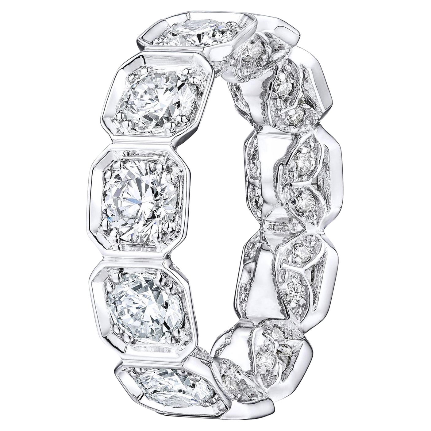 4.90 Ct Round Diamond Bezel Set Octagonal Eternity Band For Sale