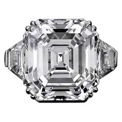 Verlobungsring mit GIA-zertifiziertem 8 Karat E Farbe VVS1 Trapezschliff Diamant im Asscher-Schliff