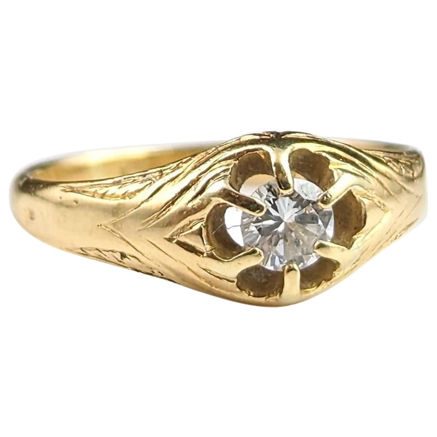 Antique Diamond Solitaire Ring, 18k Yellow Gold For Sale