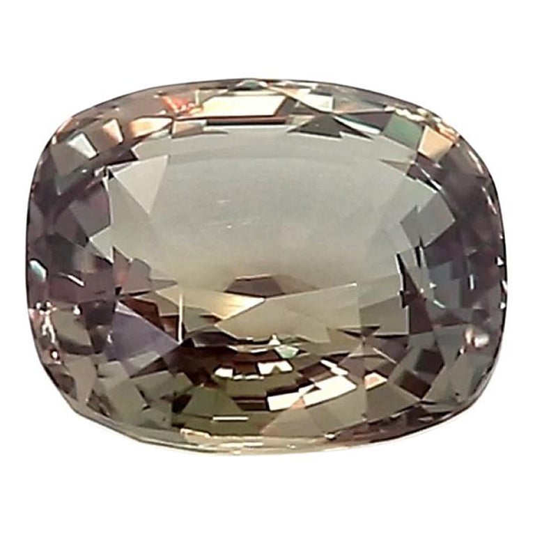 GIA Certified  Natural Alexandrite 5.10 Carats For Sale