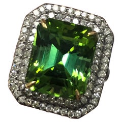 Green Mint Tourmaline with Diamonds Paradizia Ring