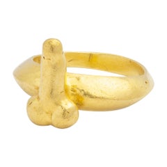Likely Roman, 22 Karat Yellow Gold Phallus Ring of Antiquity