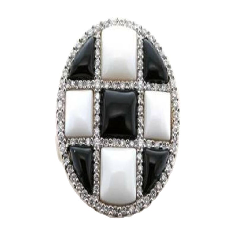 Grand Sample Sale Ring Featuring White Agate, Onyx Vanilla Diamonds Set in 14K For Sale