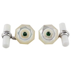 18 White Gold Mother of Pearl Emeralds Cabochon Cufflinks