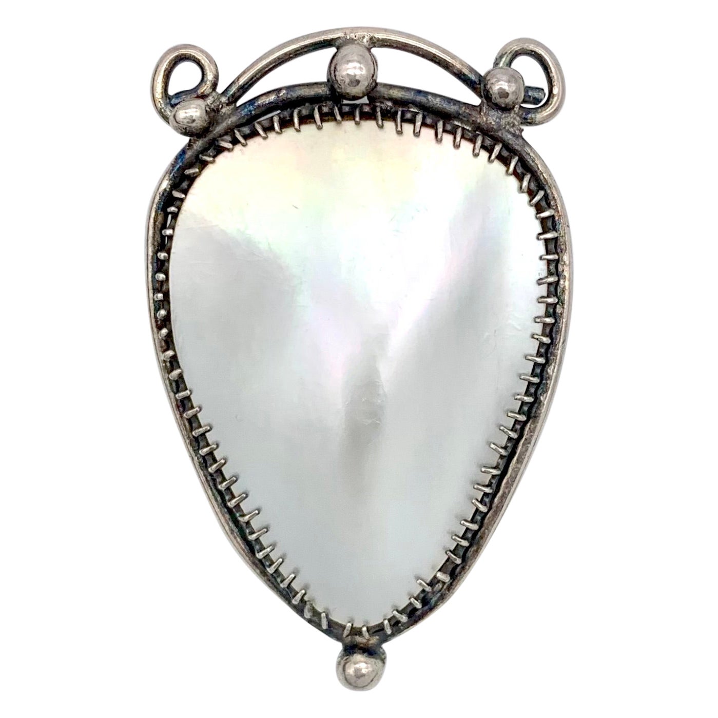 Antique Art Nouveau Mother of Pearl Silber Brooch Pendant For Sale