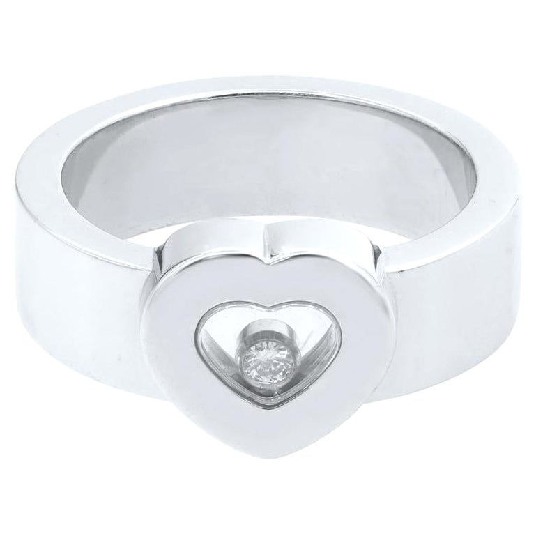 Chopard Happy Diamond 18 Karat White Gold Ring 0.05cttw For Sale