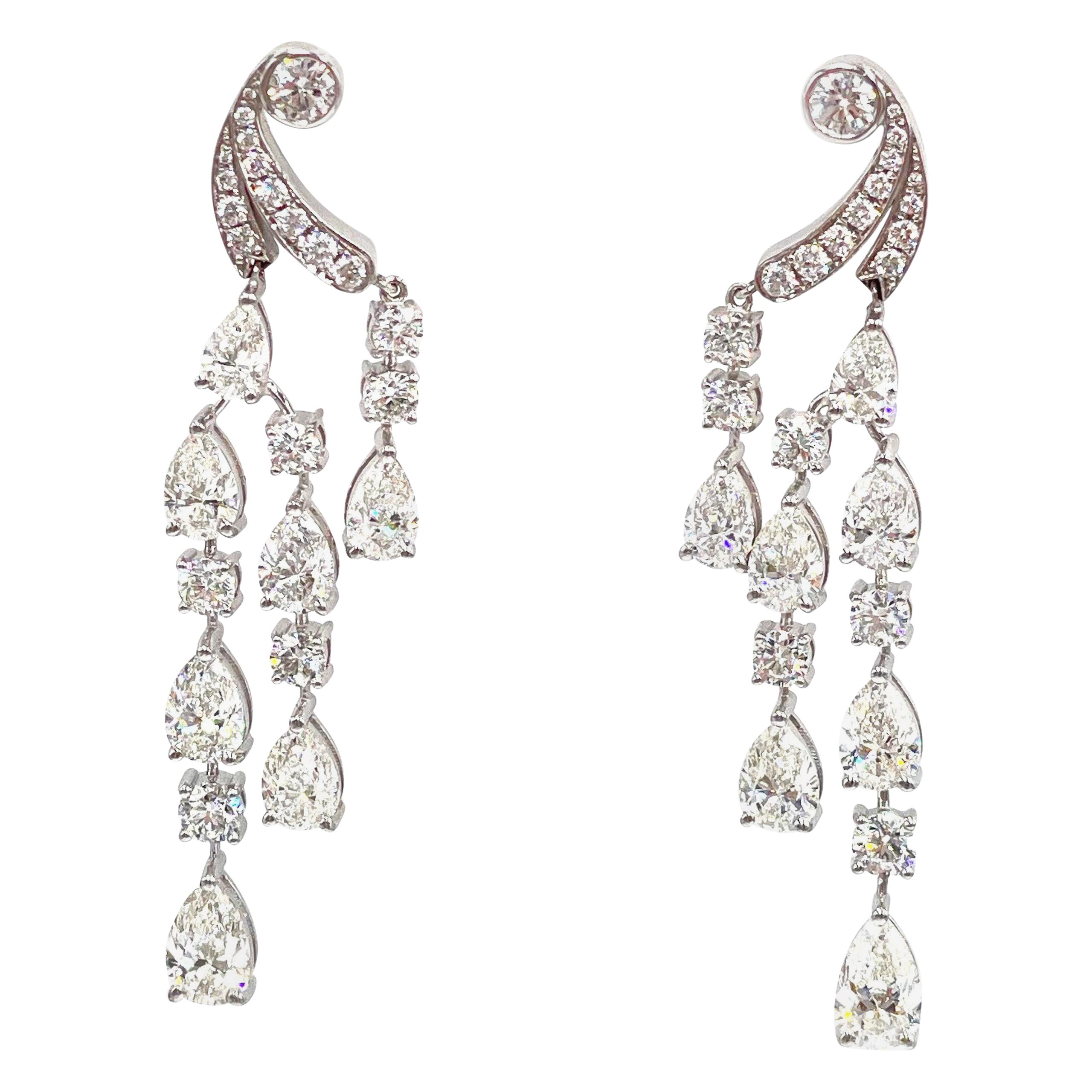 Diamond Earrings 2.48 Carat Art Deco Style 18K White Gold For Sale at 1stDibs