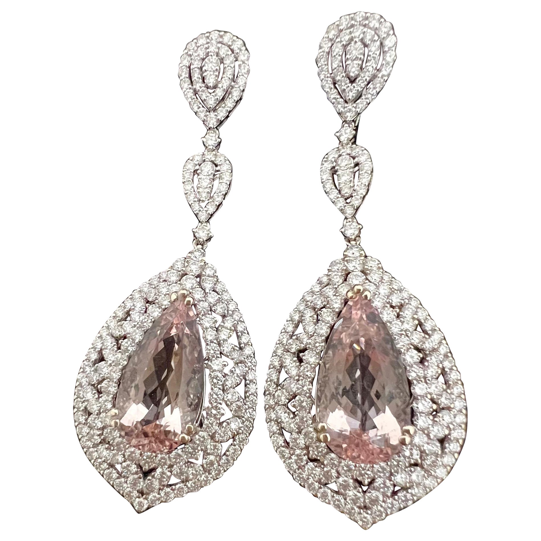Exquisite 33.85 Carat Pink Morganite and Diamond Earrings in 18K White Gold For Sale