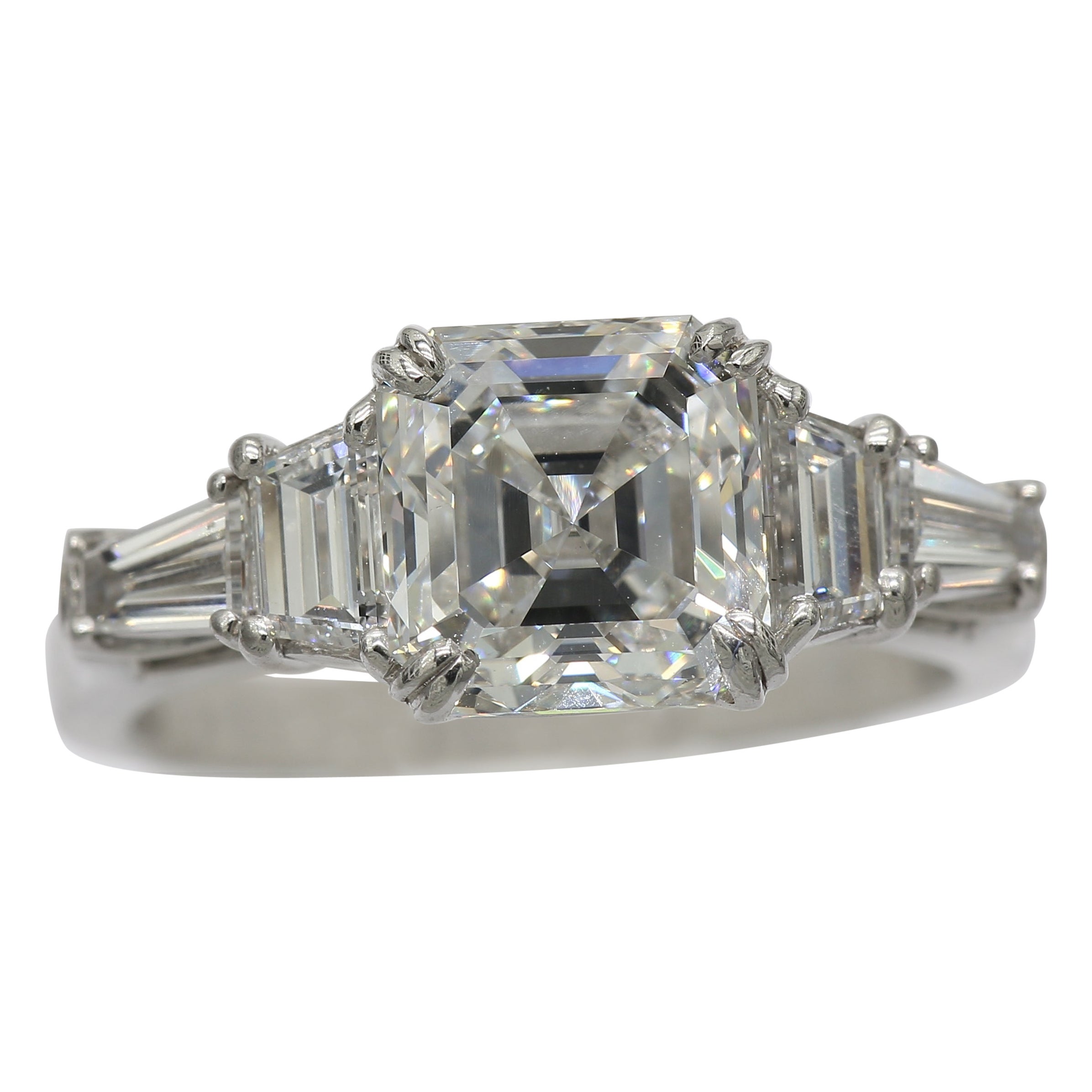 Asscher Diamond Ring 4.26 Carat Total Weight in Platinum  For Sale
