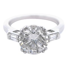 Vintage GIA 2.12 Carats Round Brilliant Cut Diamond Platinum Engagement Ring