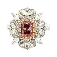 Bague en diamant rose élégant de 0,71 carat certifié par le GIA