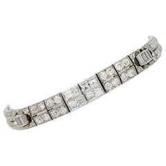 Estate Tiffany & Company White Diamond Bracelet in Platinum