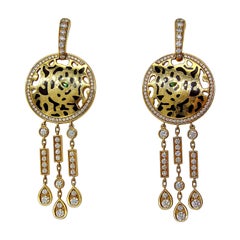 Cartier Panthere Ohrringe mit Diamant-Anhänger aus 18 Karat Gelbgold
