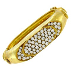 Retro Bangle Bracelet 18k Yellow Gold Diamond Estate Jewelry