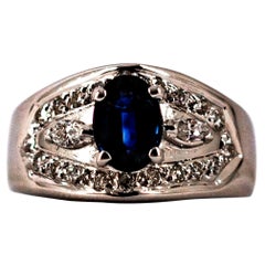 Vintage Art Deco Style 1.05 Carat Modern Round Cut Diamond Blue Sapphire White Gold Ring