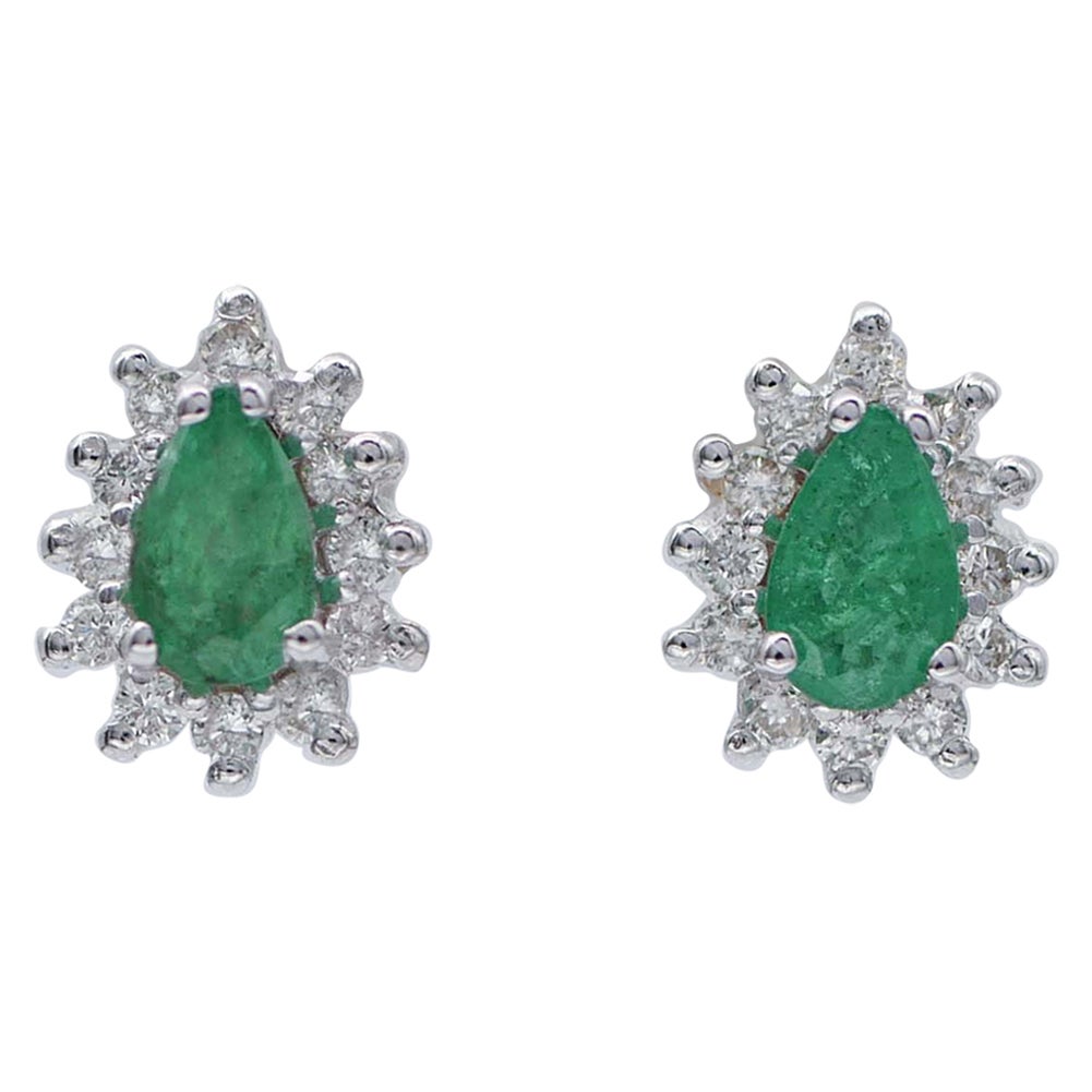 Emeralds, Diamonds, 18 Karat White Gold Stud Earrings. For Sale