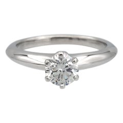 Tiffany & Co. Platinum Solitaire  Bague de fiançailles à diamants ronds 0,67 I VS1