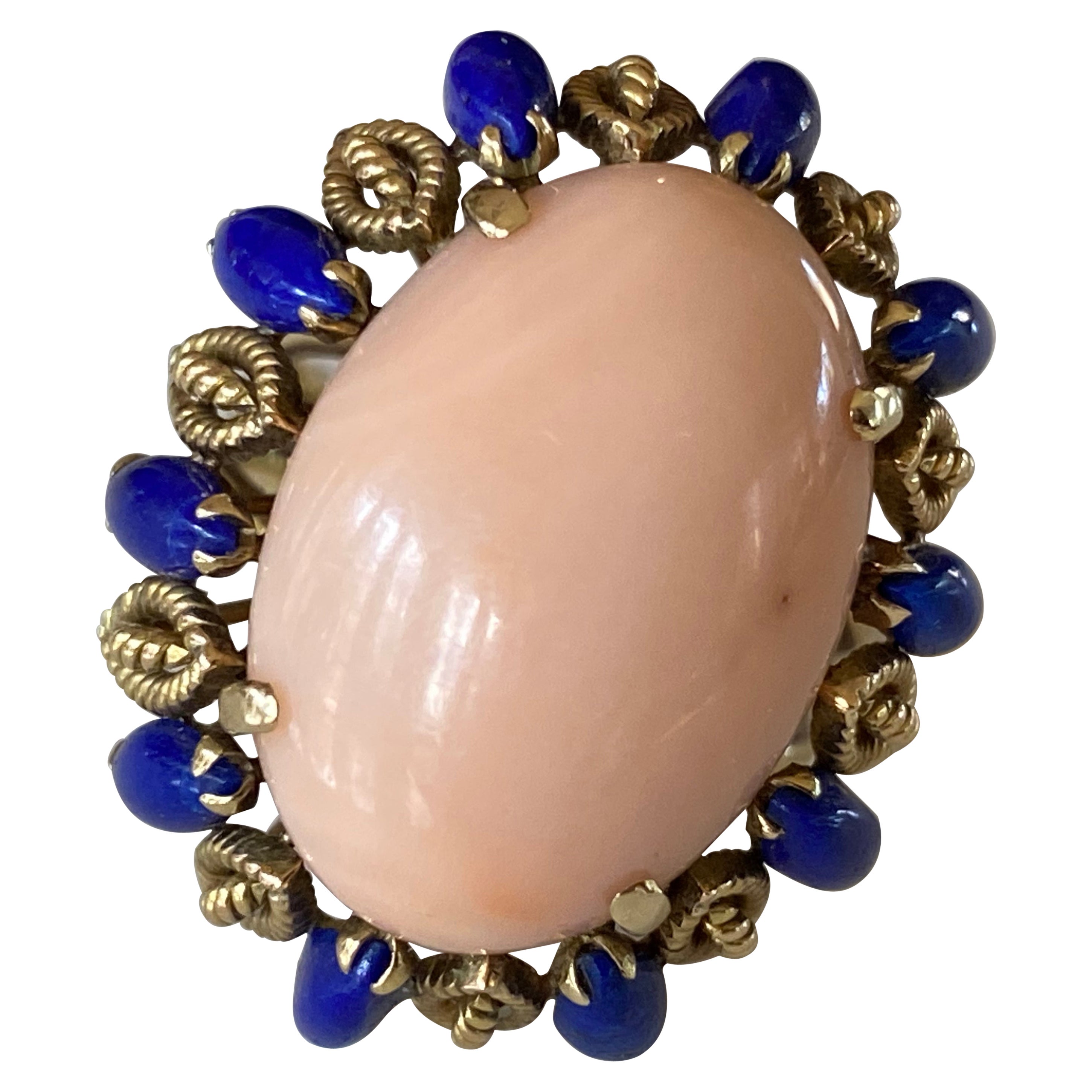 Estate Retro Era Coral and Lapis Lazuli Cocktail Ring For Sale