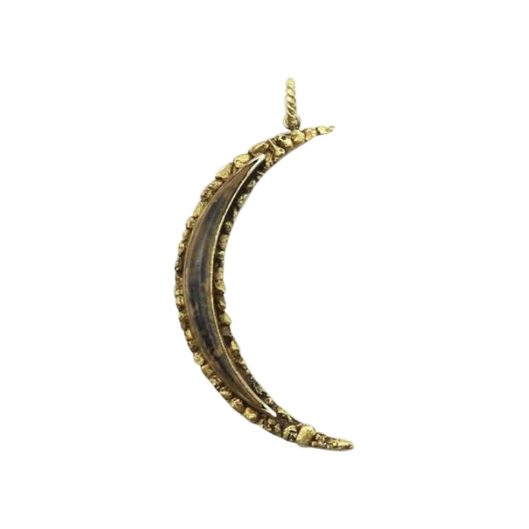 Pendentif Croissant de Lune en or 14K et pépite d'or 22K en vente